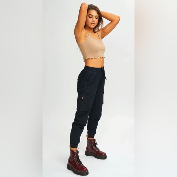 Kuwalla Tee Black Linen Cargo Pants - Picture 2 of 12